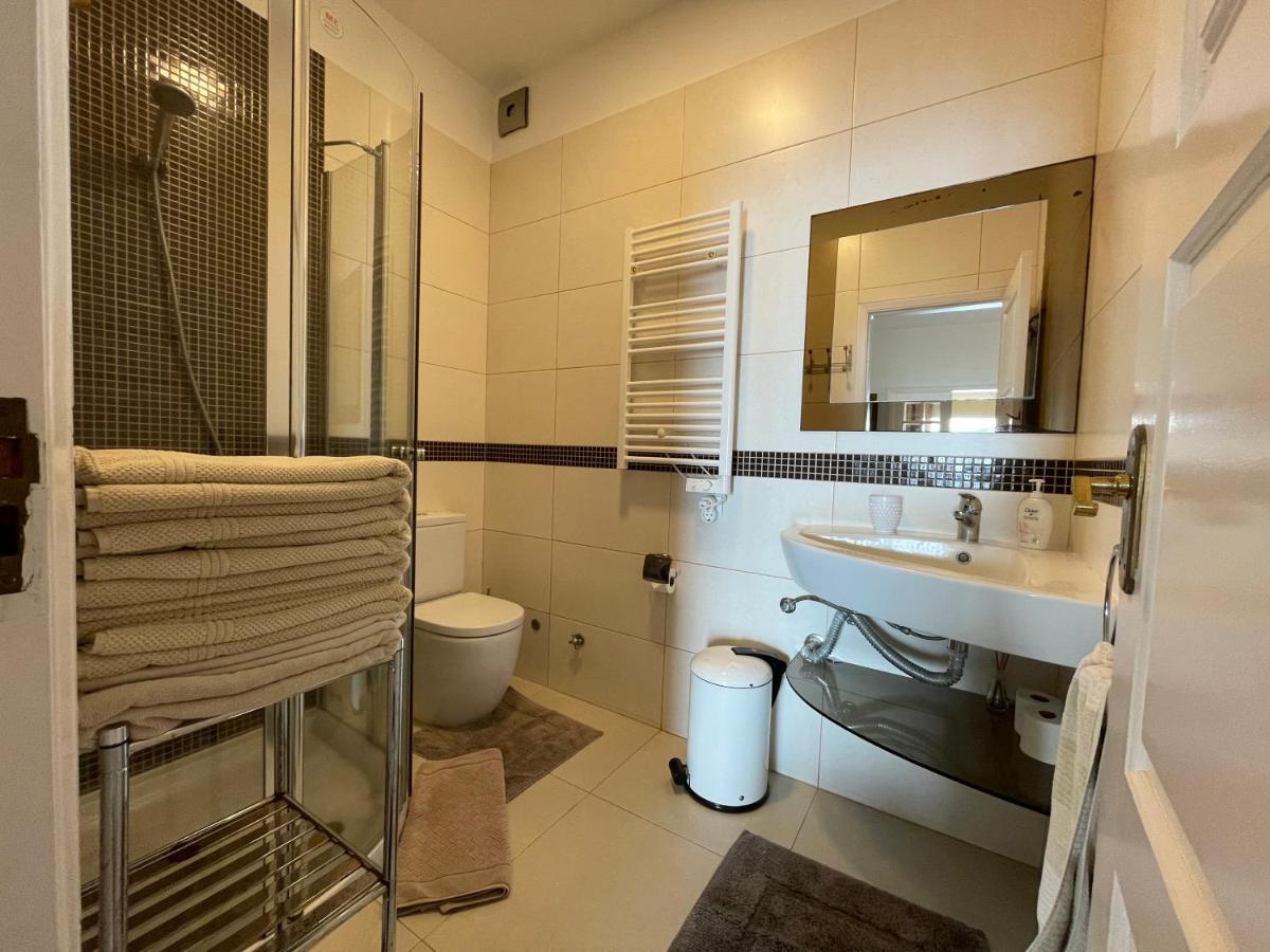 Villa Isabela - Car Rental For Free Caniço Εξωτερικό φωτογραφία