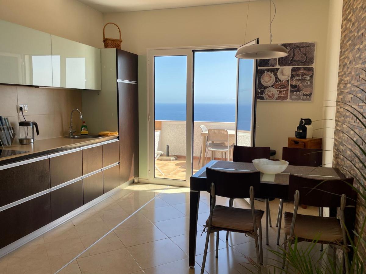 Villa Isabela - Car Rental For Free Caniço Εξωτερικό φωτογραφία