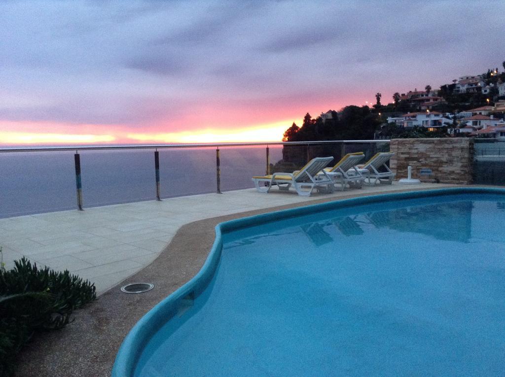 Villa Isabela - Car Rental For Free Caniço Εξωτερικό φωτογραφία